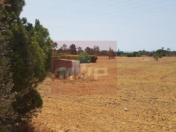 akdo9h29hgyj2va012