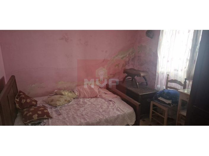 Image No.32-2 Bed House for sale
