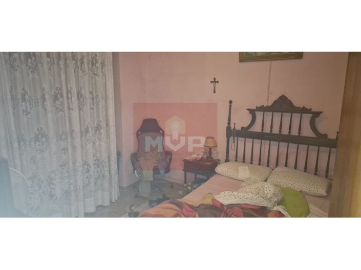 Image No.33-2 Bed House for sale