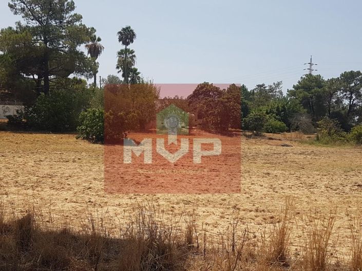 Image No.8-2 Bed House for sale