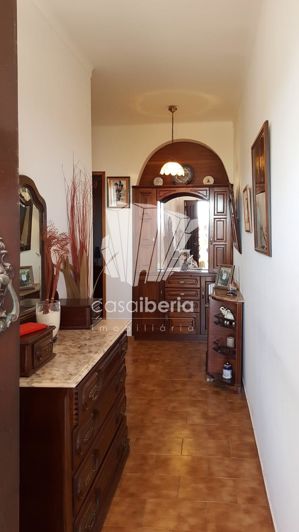 Image No.30-3 Bed House for sale