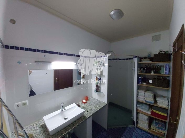 Image No.17-3 Bed House for sale