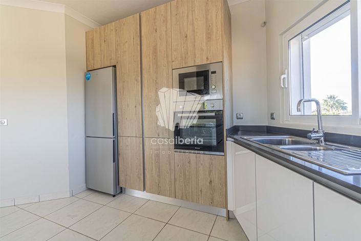 Image No.11-3 Bed House for sale