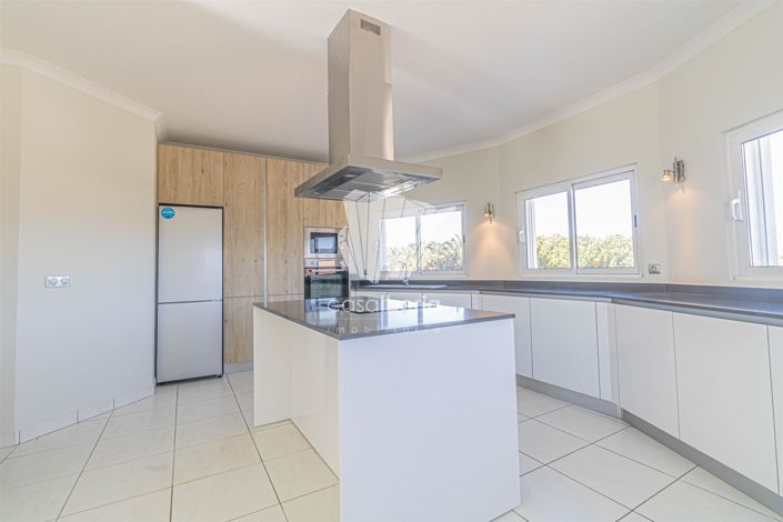 Image No.13-3 Bed House for sale