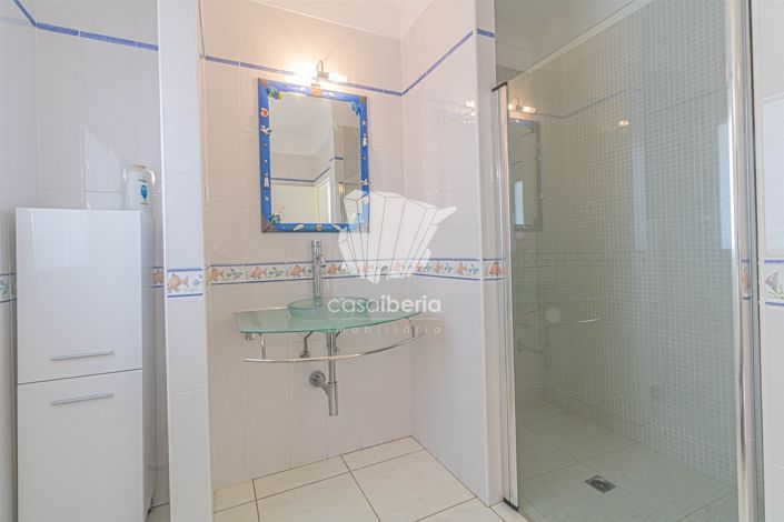 Image No.40-3 Bed House for sale