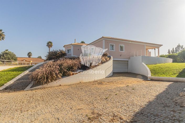 Image No.52-3 Bed House for sale