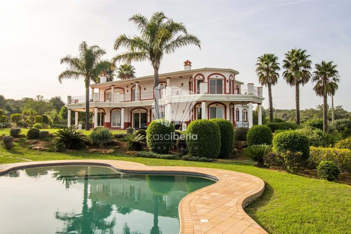 Image No.1-5 Bed House for sale