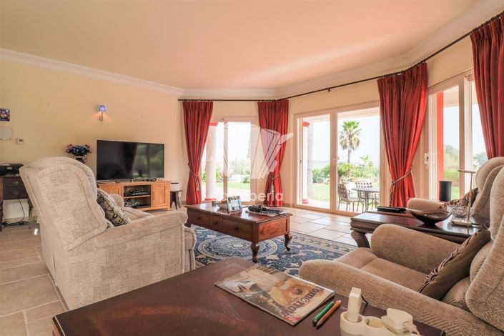 Image No.13-5 Bed House for sale