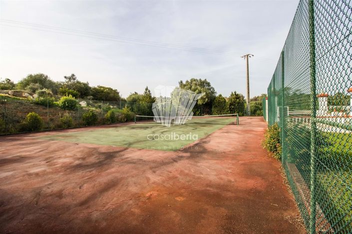 Image No.50-5 Bed House for sale