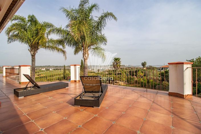 Image No.58-5 Bed House for sale