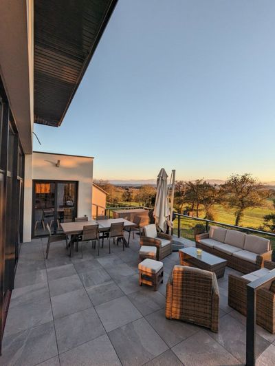 Image No.3-4 Bed House for sale