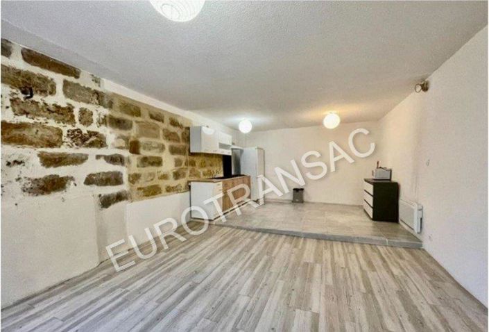 Image No.1-2 Bed House for sale
