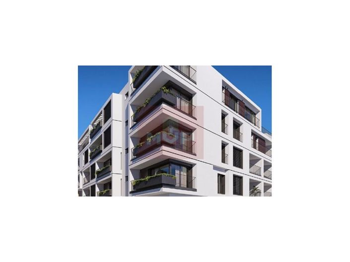 Image No.11-4 Bed Apartment for sale