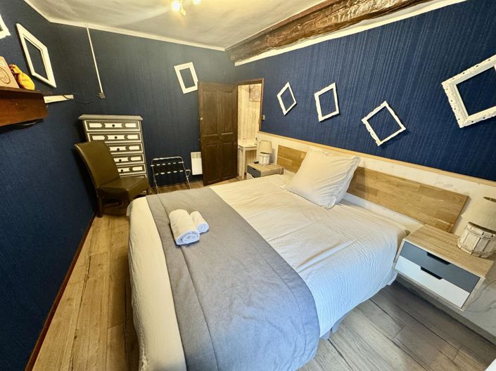 Image No.23-7 Bed House for sale