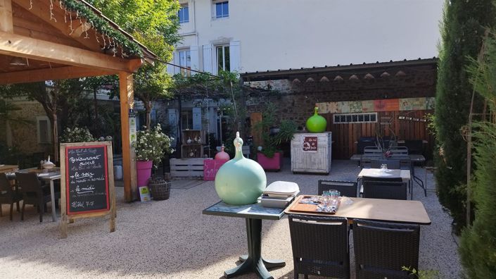 Image No.26-7 Bed House for sale