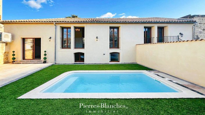 Image No.1-5 Bed Property for sale