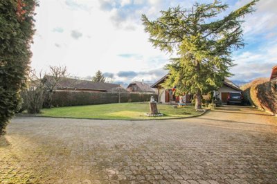 1 - Ornex, House