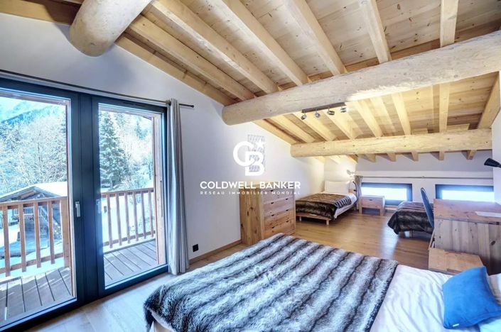 Image No.11-6 Bed House for sale