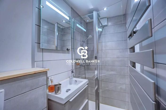 Image No.15-6 Bed House for sale