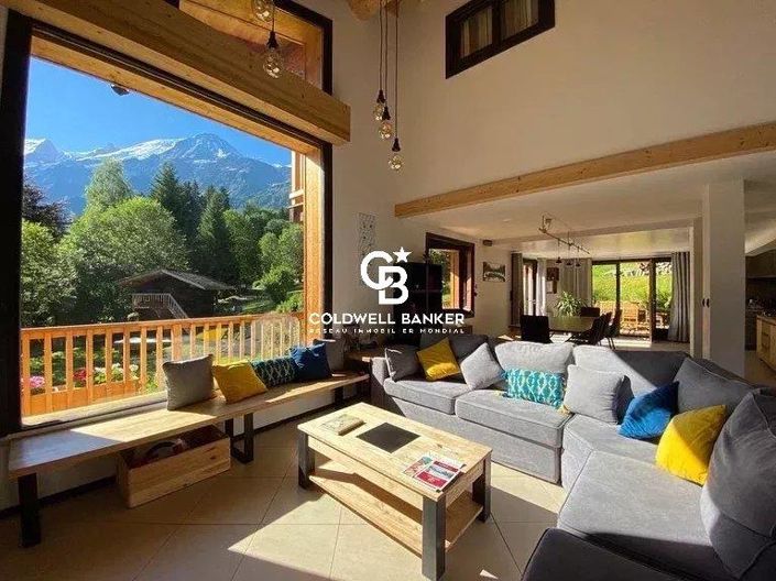 Image No.4-6 Bed House for sale