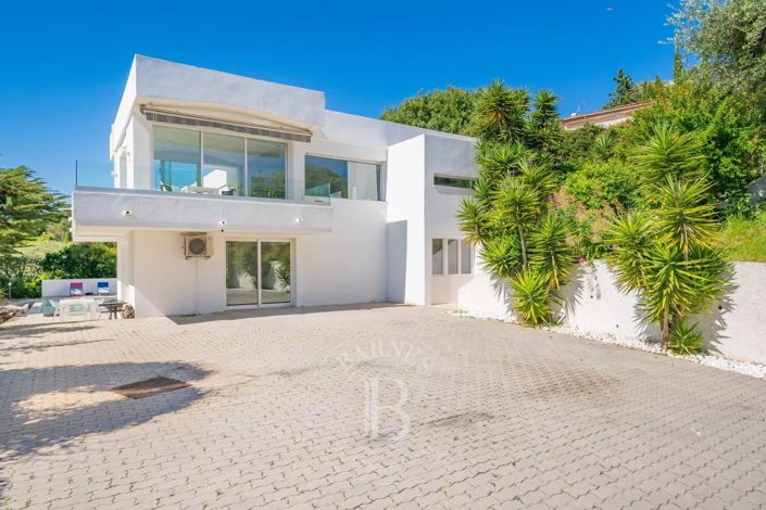 Image No.30-4 Bed House for sale