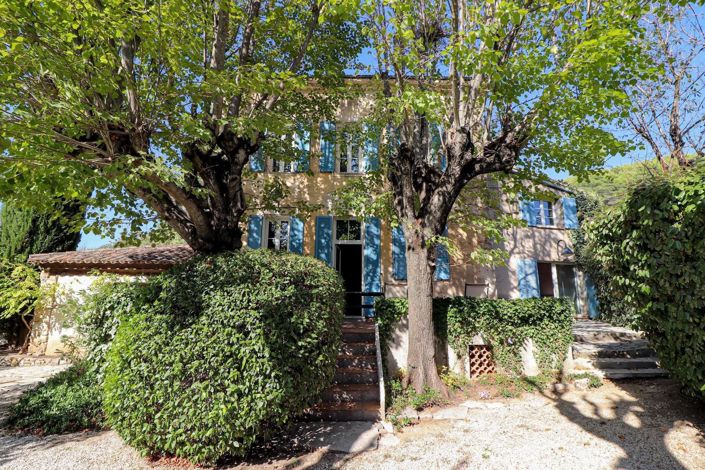 Image No.1-4 Bed House for sale