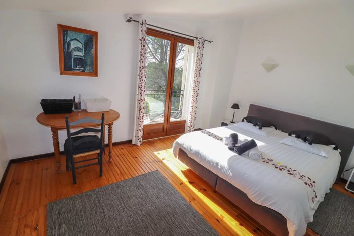 Image No.13-4 Bed House for sale