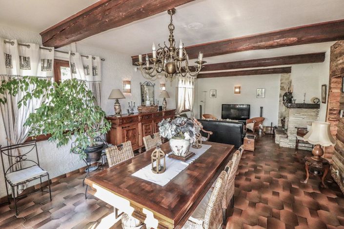 Image No.15-4 Bed House for sale