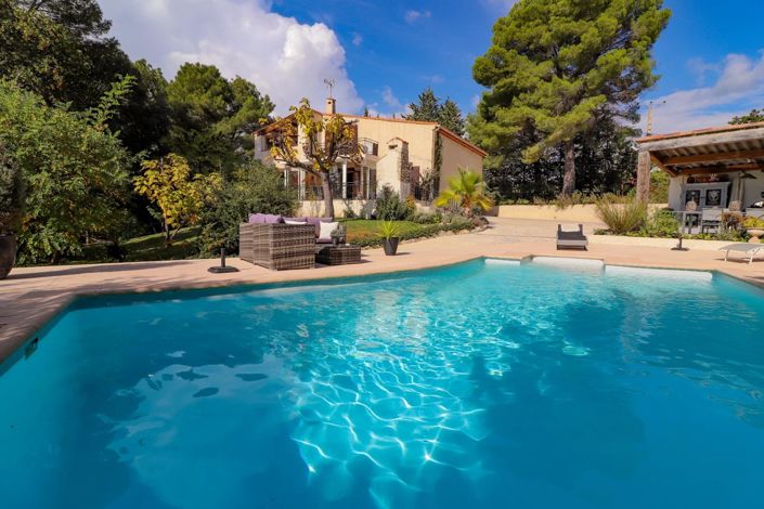 Image No.21-4 Bed House for sale