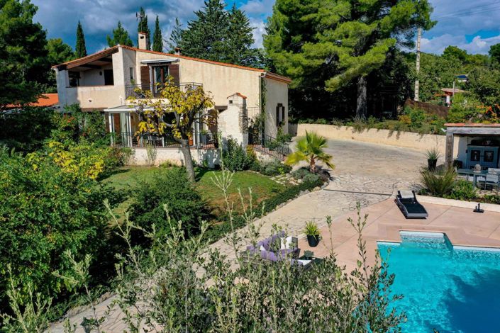 Image No.31-4 Bed House for sale