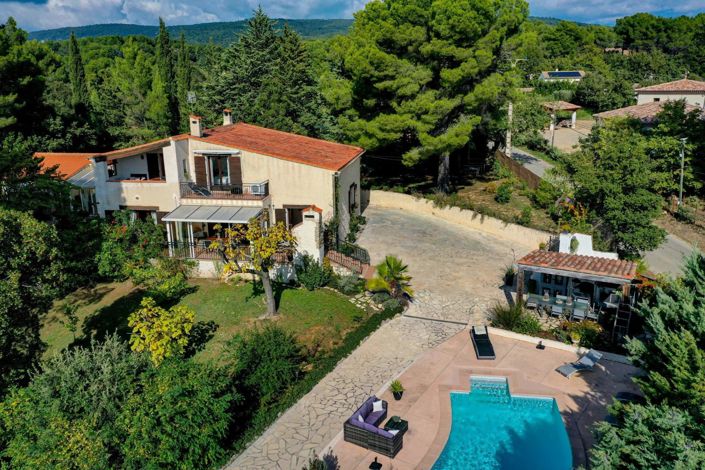 Image No.32-4 Bed House for sale