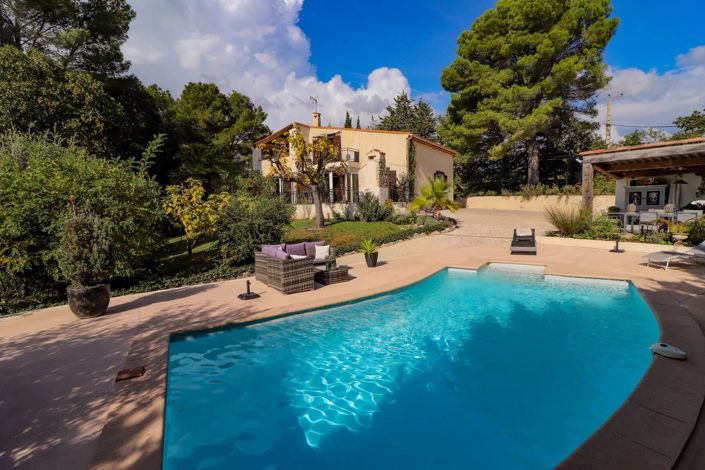 Image No.35-4 Bed House for sale