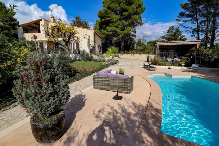 Image No.36-4 Bed House for sale