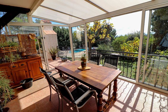 Image No.60-4 Bed House for sale