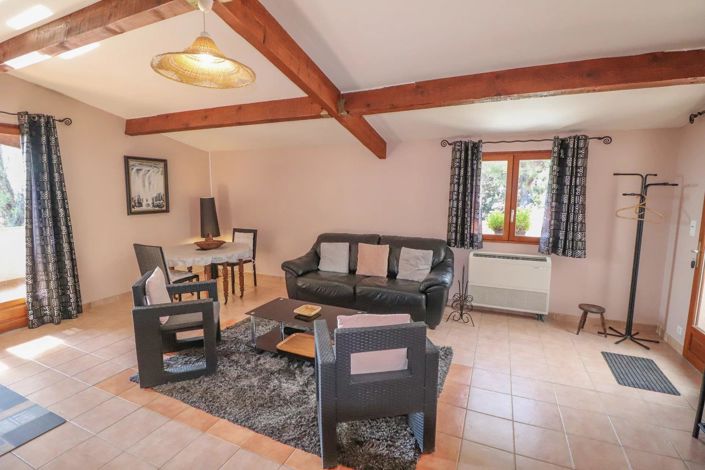 Image No.8-4 Bed House for sale