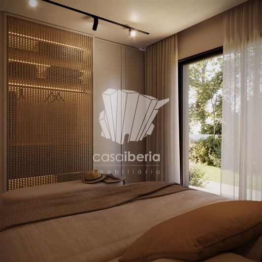 Image No.25-4 Bed House for sale