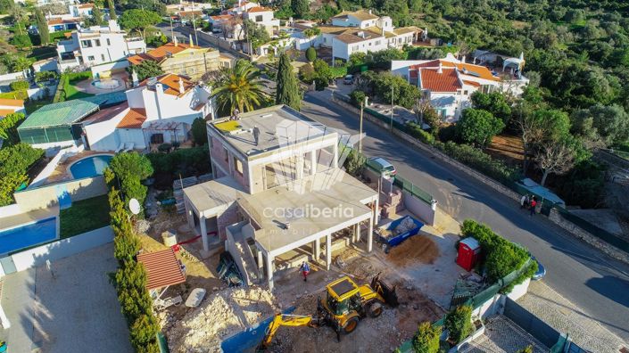 Image No.43-4 Bed House for sale