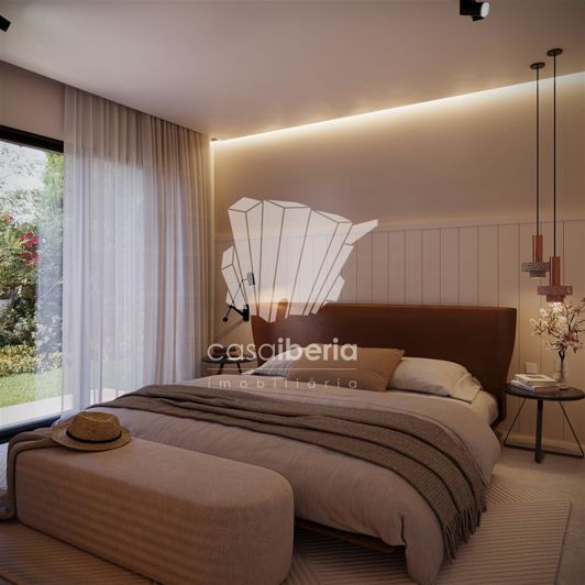 Image No.45-4 Bed House for sale