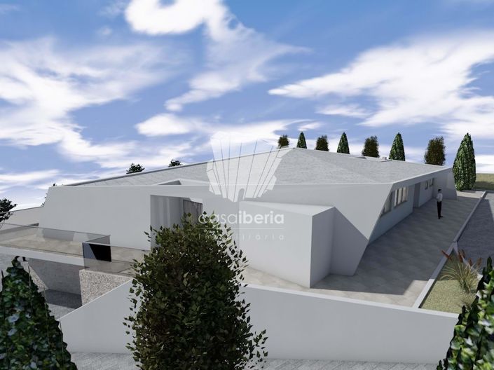 Image No.24-4 Bed House for sale