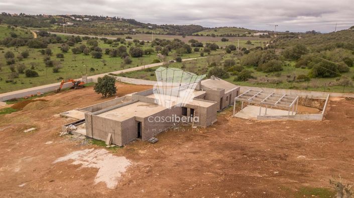 Image No.37-3 Bed House for sale