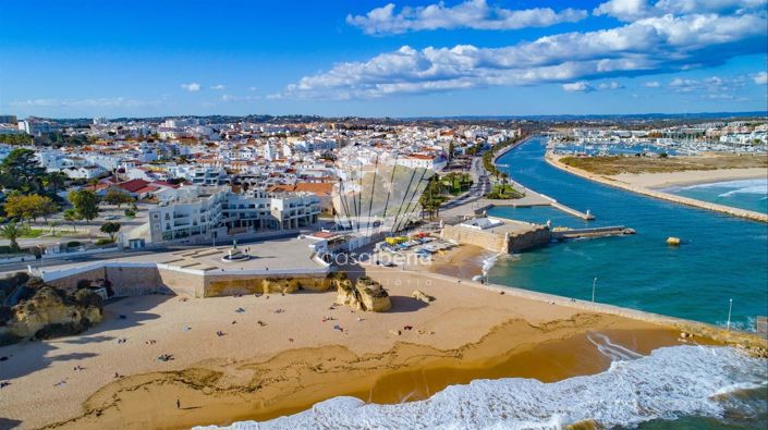 Image No.46-3 Bed House for sale