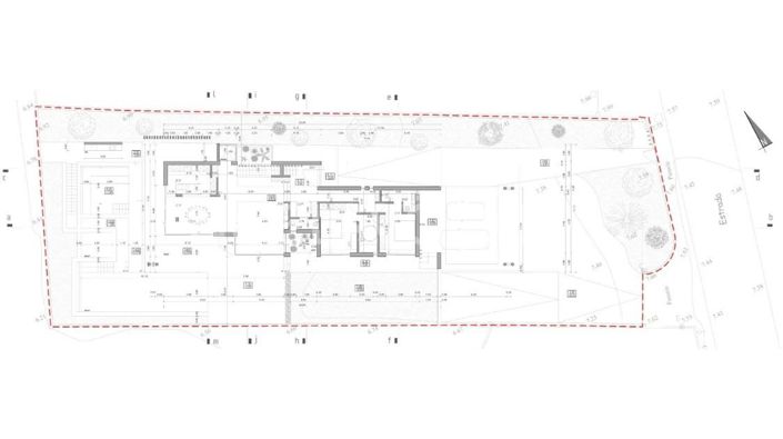 Image No.24-4 Bed House for sale