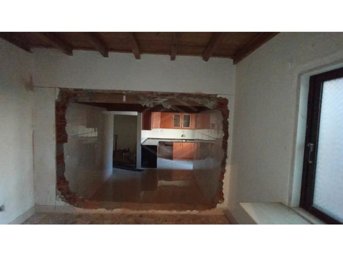 Image No.6-3 Bed House for sale