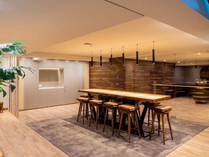 Image No.17-8 Bed House for sale