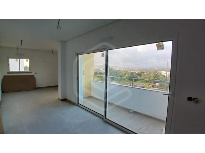 Image No.10-3 Bed Apartment for sale