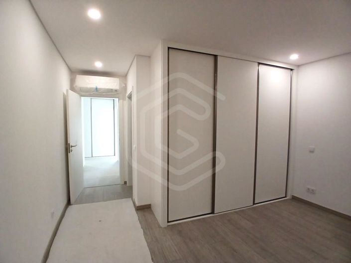 Image No.28-3 Bed Apartment for sale