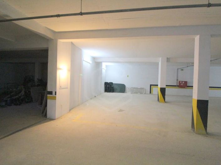 Image No.44-2 Bed House for sale