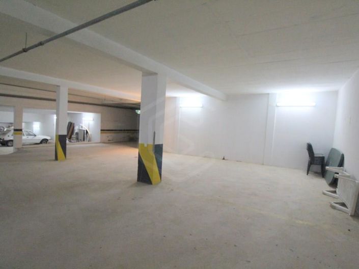 Image No.45-2 Bed House for sale