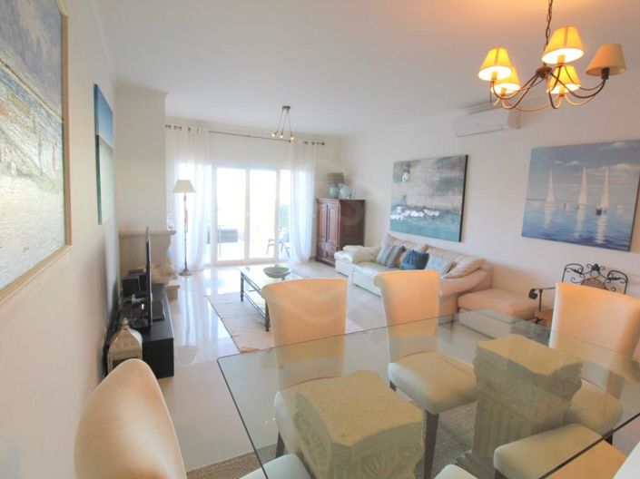 Image No.6-2 Bed House for sale