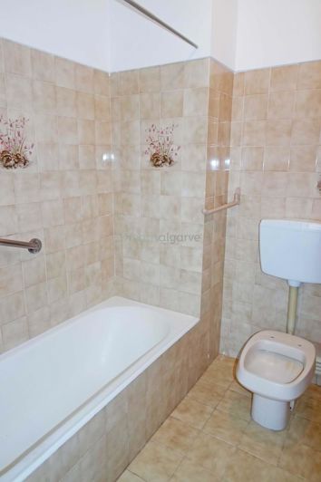 Image No.18-2 Bed Apartment for sale